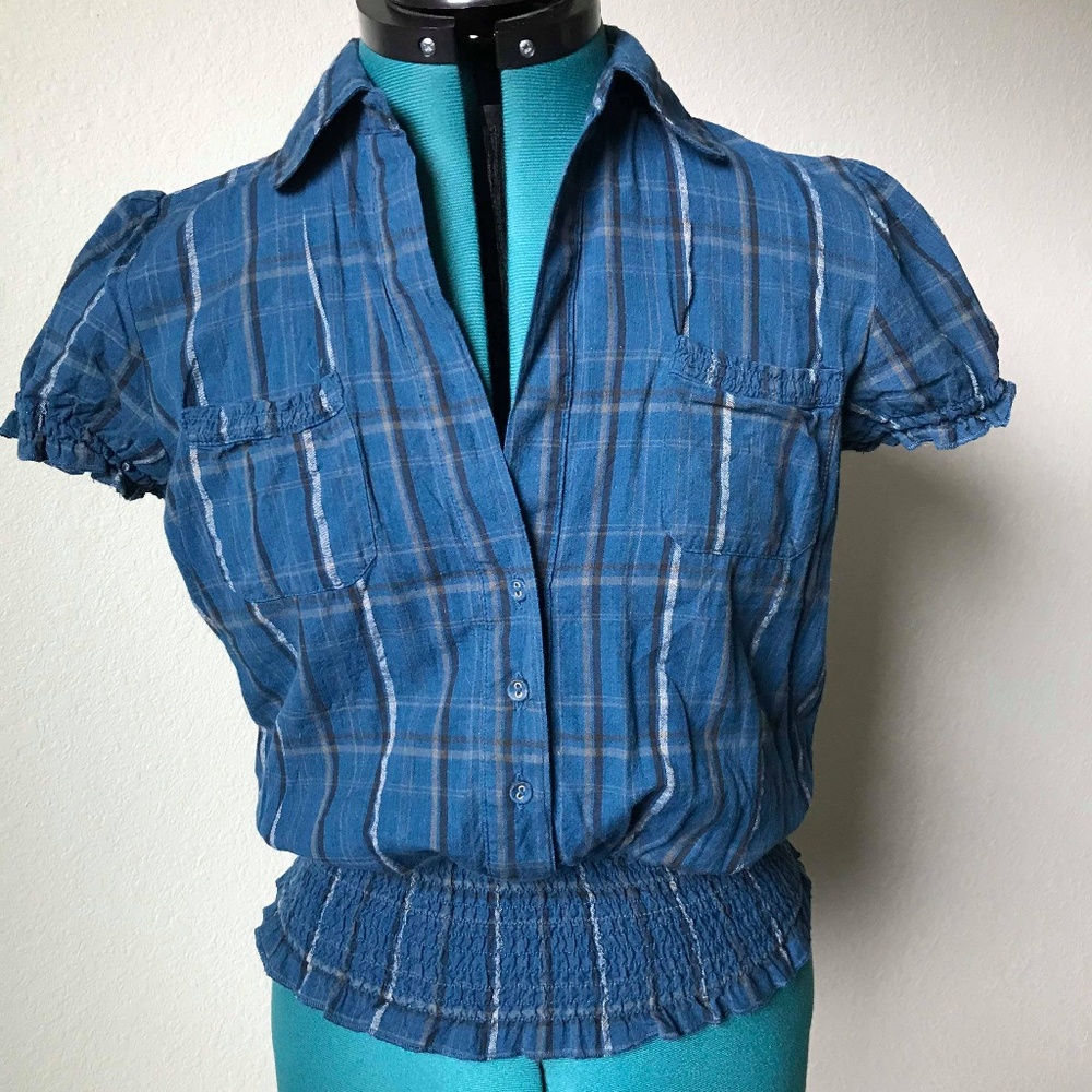 Maurices blue plaid shirred waist blouse Medium